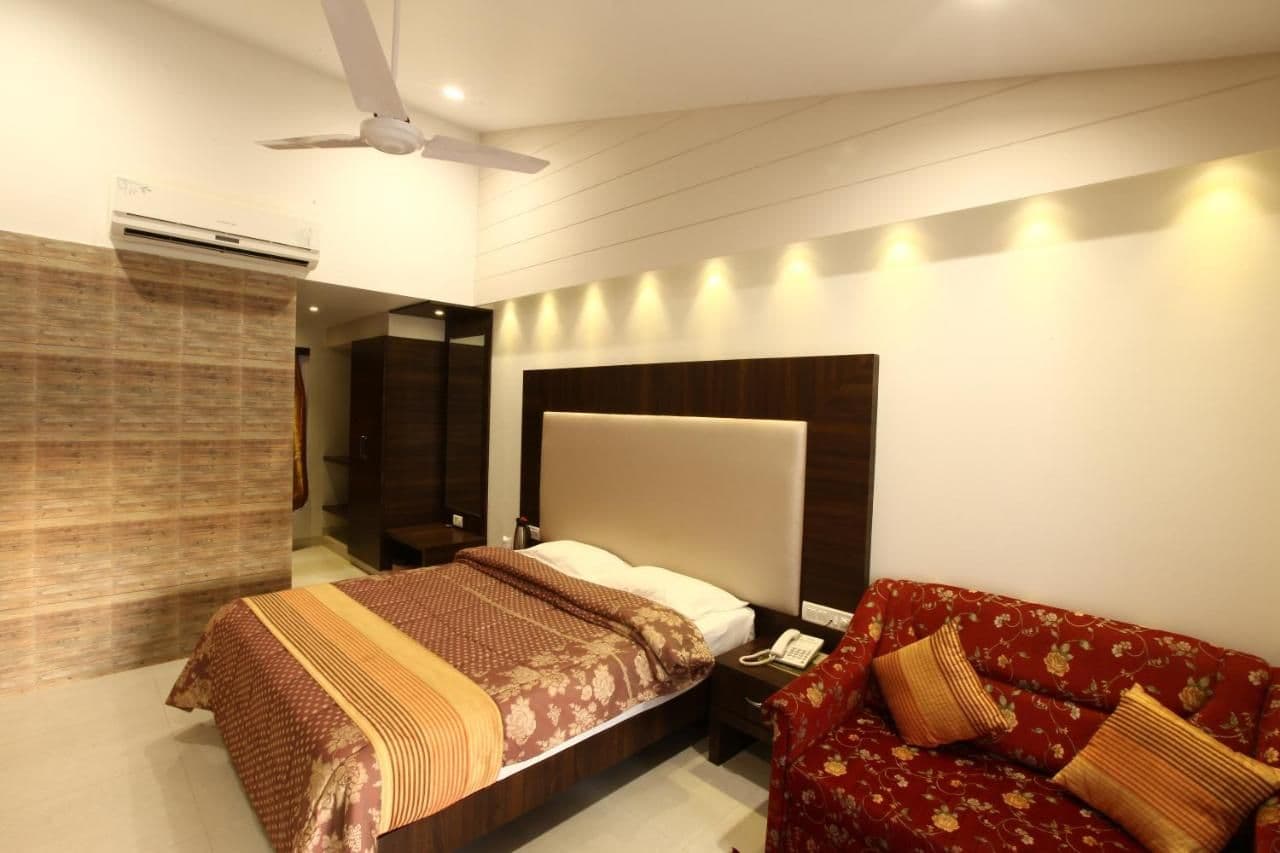 Ascot Suite 2 Room — photo 1